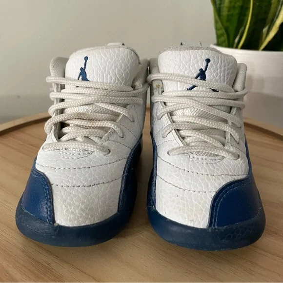 Jordan 12 Retro - Baby Sneakers 
French Blue (2016) - Picture 5 of 14